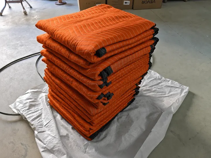 Orange Polyester Pads product photo